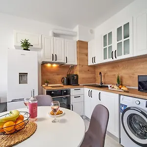  Apartment Cozy With Balcony On The Black Sea- Part Of The Family 'vicki Bulgaria
